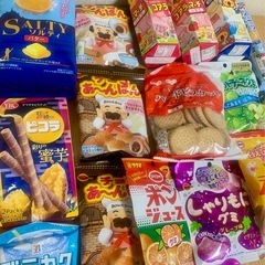 お菓子いっぱい①の画像