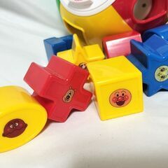 育脳まるまるパズル アンパンマンの画像