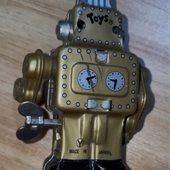 ぜんまいで動くロボットのおもちゃ（値段交渉応じます）の画像