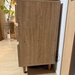 食器棚 レンジ台 キッチンカウンター 引出しタイプ コンセント付き 木目調  の画像