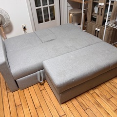 ソファーベッドの画像