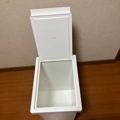 ゴミ箱🗑️の画像