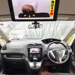 日産 セレナ ライダー S-HYBRIDの画像