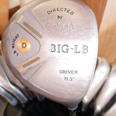 中古ゴルフセットとシューズケース一式の画像