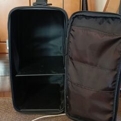 中古ゴルフセットとシューズケース一式の画像