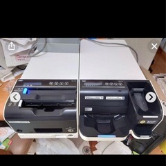 自動釣り銭レジの画像