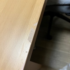 IKEA  机　幅140センチの画像