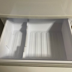 SHARP 冷蔵庫の画像