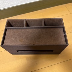 収納機能付き卓上ティッシュケースの画像