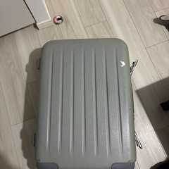 キャリーケースの画像