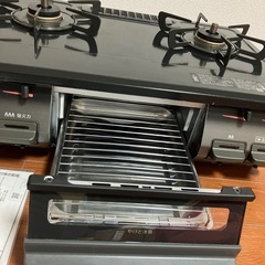 【購入3ヶ月」】リンナイ　2口コンロ　グリル付きの画像