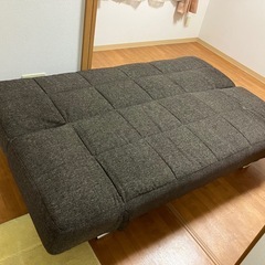 3人掛けソファベッド《11月末までに引越しのため急募》の画像