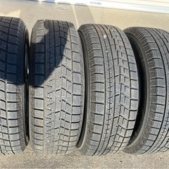 スタッドレスタイヤ　
の画像