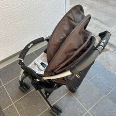 Aprica ベビーカーの画像