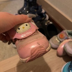 子供靴　16cm キティちゃん　LED付きの画像