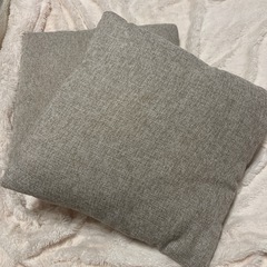 【グレークッション2個セット】の画像