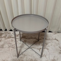 サイドテーブルの画像