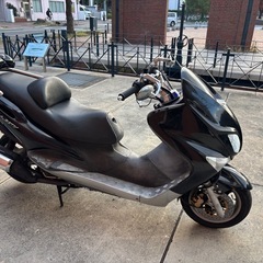 【YAMAHA マジェスティ125FI】　コマジェ　小型大人気 原付2種ブラックの画像