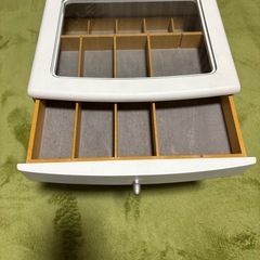 アクセサリー、小物入れ30✖️25✖️24の画像