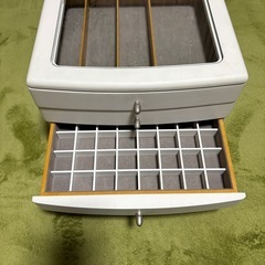 アクセサリー、小物入れ30✖️25✖️24の画像