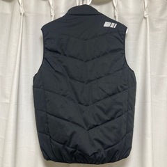 ダウンベストの画像
