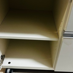 パモウナ　食器棚　ホワイト収納キャビネット キャスター付き 4引き出しの画像