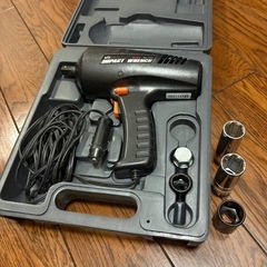 『タイヤ交換に』電動インパクト シガーソケットの画像