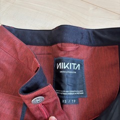 レディース　スノーボードウエアの画像