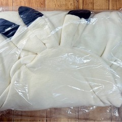 Happyくじ ディズニー ハロウィン ハッピーくじ  A賞 クルエラ A賞 クルエラのコート風ポンチョブランケット　ポンチョ  の画像