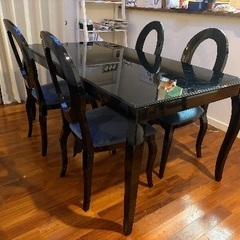 輸入家具ダイニングセットの画像