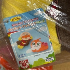 【新品】アンパンマン（ダイカットクッション）2つセットの画像