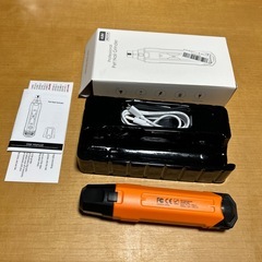 犬の爪切り、研磨の機械の画像