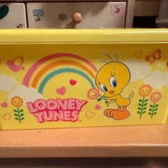 【無料】コンテナボックス2個まとめて　トゥイーティー　クロミの画像