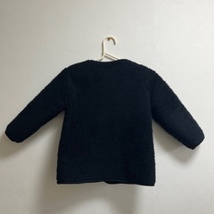 UNIQLOキッズボアジャケット 110 黒 男女兼用の画像