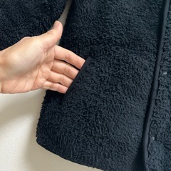 UNIQLOキッズボアジャケット 110 黒 男女兼用の画像