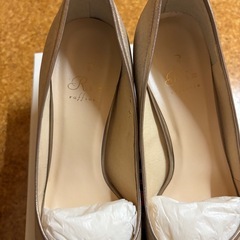 Riz RAFFINEE パンプス24センチの画像