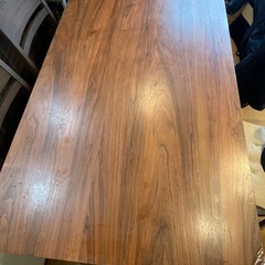 ウォルナット　ダイニングテーブル（IKEA）の画像