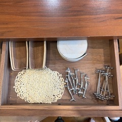 ウォルナット　ダイニングテーブル（IKEA）の画像