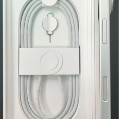 iPhone 16 128G whiteの画像