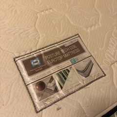 ニトリ　シングルベッドフレーム+シングルマットレス（おまけ）の画像