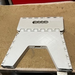 折りたためる椅子【お取引完了しました】の画像