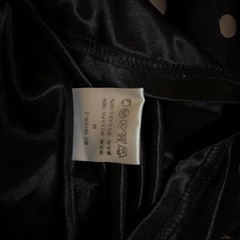 ネイビー 水玉模様 長袖ワンピースの画像