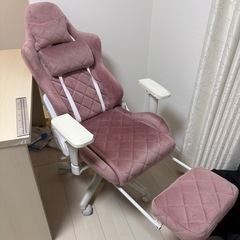 ゲーミングチェアの画像