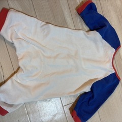 薄手の長袖ロンパース70㌢の画像