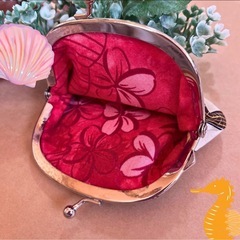 🏝️【ハンドメイド】ハワイアン柄のがま口ポーチ (小銭入れ/小物入れ)の画像