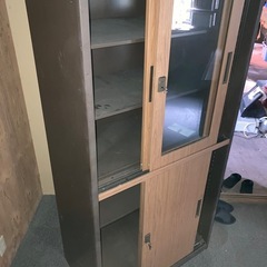 オフィス家具・キャビネット・上下鍵付き 「中古」の画像