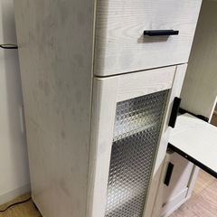 食器棚　レンジ台　カウンターの画像