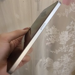 送料無料❤️ 未使用に近いOPPO Reno9 A 本体128GB6.4インチの画像