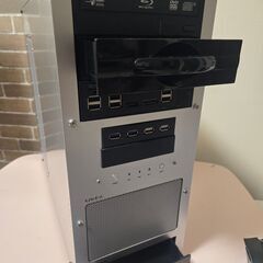 ライトな自作ゲーミングPC（自作）の画像