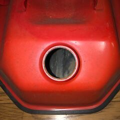 10リットル　ガソリン携行缶　取りに来られる方のみ差し上げます。の画像